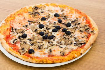 Pizza with mushrooms