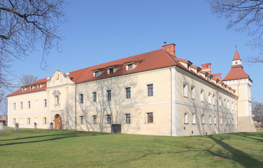 Fototapeta na wymiar Stare Tarnowice - pałac