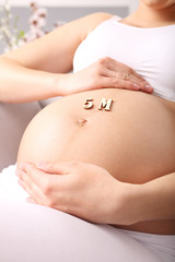 5 miesiąc ciąży - obrazy, fototapety, plakaty
