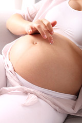 Rozstępy w ciąży - obrazy, fototapety, plakaty