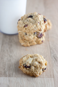 Cranberry White Chocolate Oatmeal Cookies