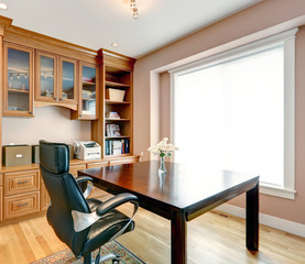 Simple yet elegant office room interior