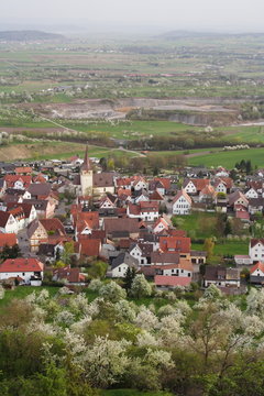 Blick auf (Herrenberg-)Kayh im Fr&uuml;hjahr