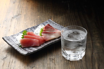 焼酎と刺身