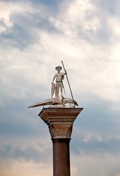 Colonne di San Todaro.Venice