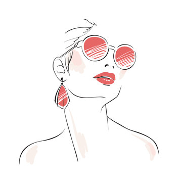 Expressive woman portrait with sunglasses