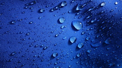 Gotas Sobre Ropa