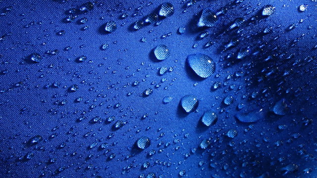 Gotas Sobre Ropa