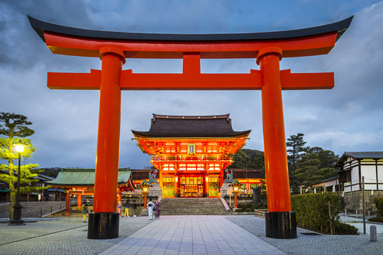Fototapeta Fushimi Inari Taisha Shrine, Kyoto, Japan