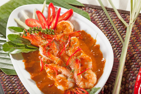 Thai food, Thai food shrimp in spicy herb coconut milk sauce