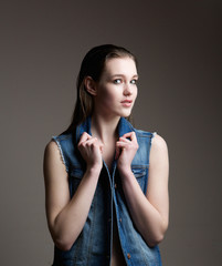 Naklejka premium Young glamor woman