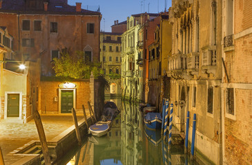 Fototapeta na wymiar Venice - Look to Rio di San Stin canal in morning dusk