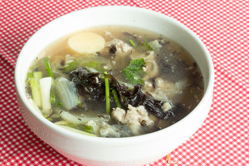 soup with seaweed and minced pork
