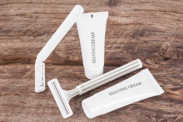 Razor and shaving cream