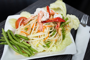 Papaya Salad with Shrimp