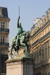 Fototapeta na wymiar Słynny posąg George Washington w Paryżu