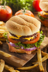 Beef Cheese Hamburger with Lettuce Tomato