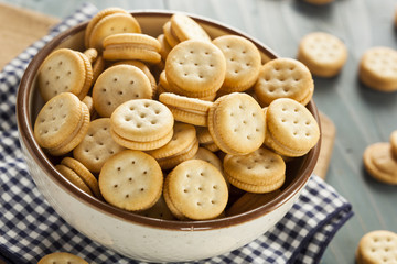 Healthy Peanut Butter Sandwich Crackers