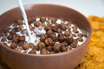 Chocolate corn flakes