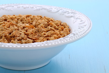 Delicious organic chunky granola cereal