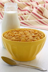Healthy corn flakes breakfast