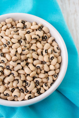 black eyed peas in bowl