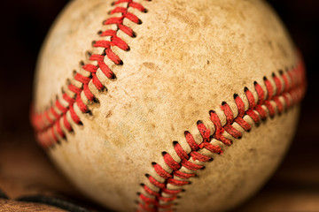 Baseball glove with ball - 63628020
