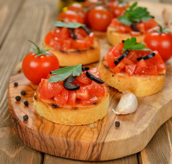 Toast with tomato