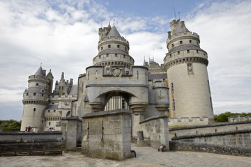 Fototapeta na wymiar Chateau de Pierrefonds, France
