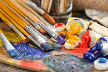 Fototapeta premium Paints and brushes