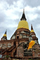 Fototapeta premium Thailand - Buddha Ayutthaya historical park