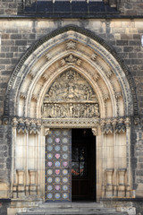 Fototapeta na wymiar Main door of the cathedral
