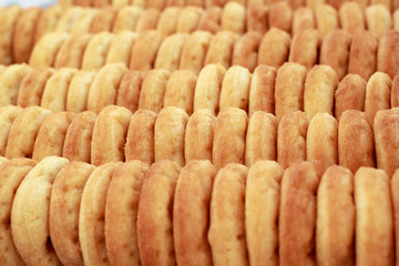 making donut placed in a row.