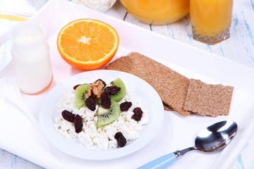 Easy fitness food to sustain shape in form