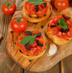 Toast with tomato