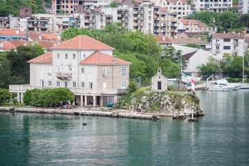 Fototapeta na wymiar Red and White Beacon on Montenegro Coast
