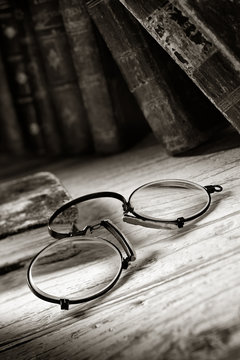antique spectacles for an old reader