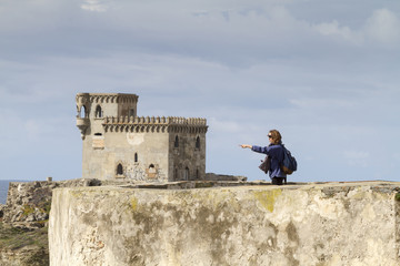Fortaleza en la costa de Tarifa, España
