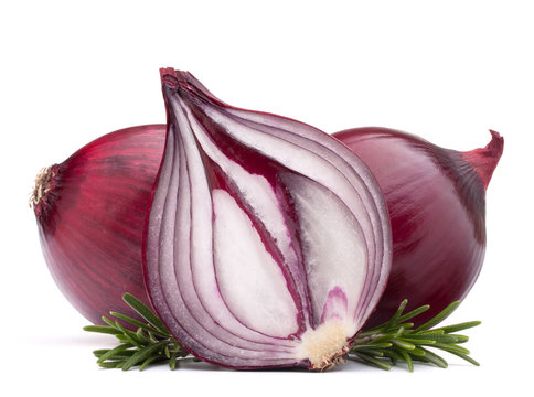 red onion and rosemary leaves