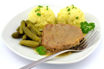 braised beef with potatoes and cucumber