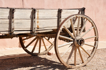 Fototapeta na wymiar Antique wagon in Tombstone, Arizona