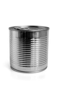 Closed food tin can
