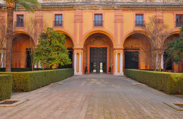 Fototapeta premium Cruise patio in the Acazar of Seville, Spain