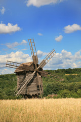 Fototapeta na wymiar Windmill