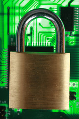 schloss aus gold geschlossen sicherheit