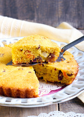 cornmeal dried fruit cake