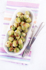 brussel sprout with roasted almonds