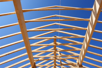 holzgerüst von haus