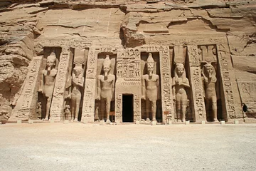 Fotobehang De tempel van Hathor en Nefertari, Abu Simbel, Egypte © David
