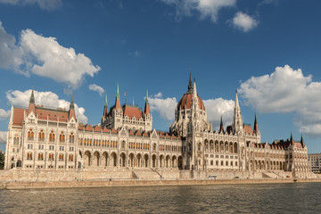 Fototapeta premium Building of the Hungarian Parliament